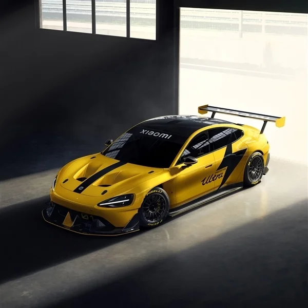 小米堅(jiān)定對標(biāo)保時捷！SU7 Ultra原型車刷新紐北記錄 雷軍：這成績太變態(tài)了