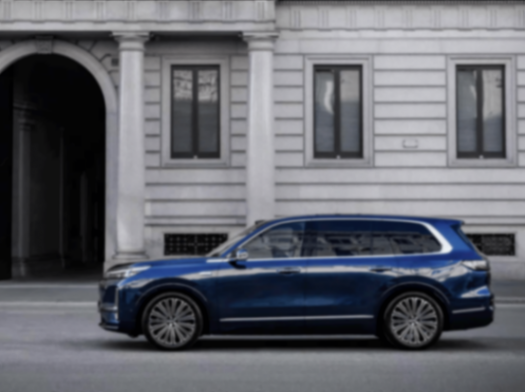 半年超140.9萬輛!吉利汽車銷量創新高,年目標上調至300萬輛