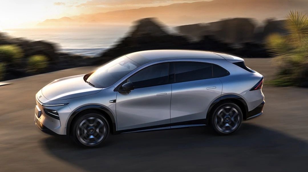 蓋世周報 | 小米2027年才考慮出口；佛吉亞中國新設合資公司