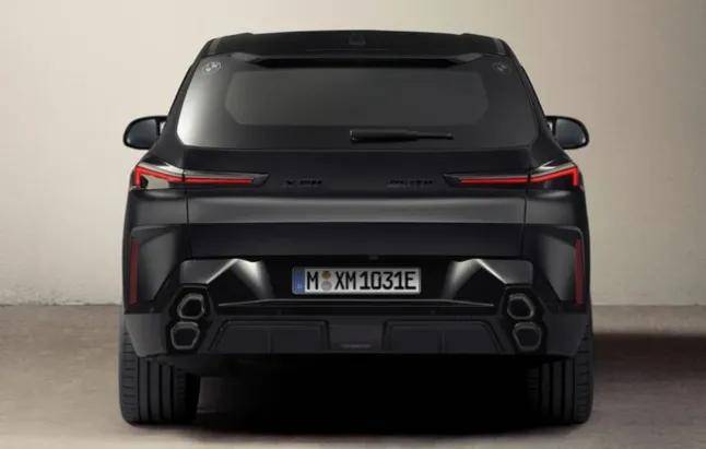 潮流“單品”BMW XM by KITH