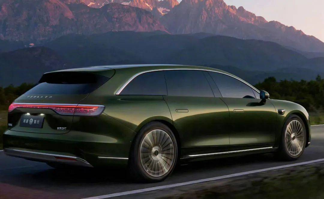 華為三界發力:問界M8推純電版,享界S9T美出圈,尚界H5普及智駕