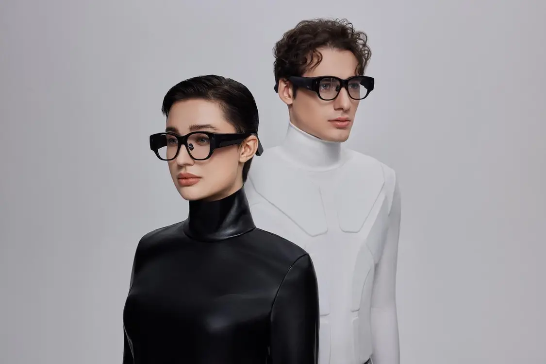 影目CEO楊龍昇:小米入局AI眼鏡是好事,大家銷(xiāo)量翻了兩三倍 影目INMO AIR 3 圖片來(lái)自官方