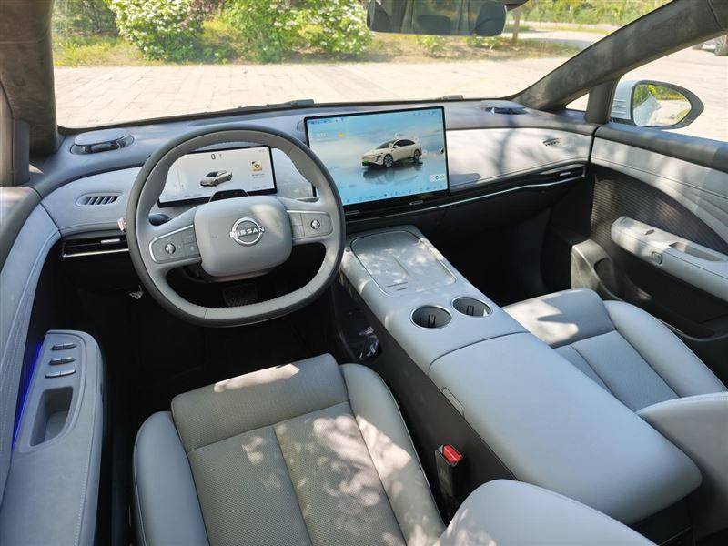 吉利星耀8對比日產N7 國產與合資的極致性價比之爭