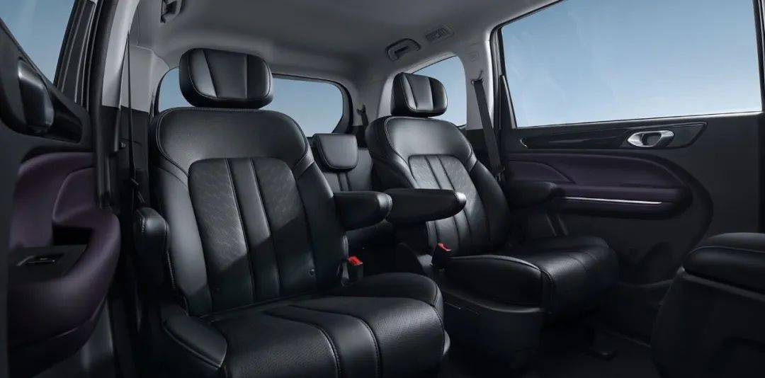 最低不到10萬,這些6/7座車型太值了吧!