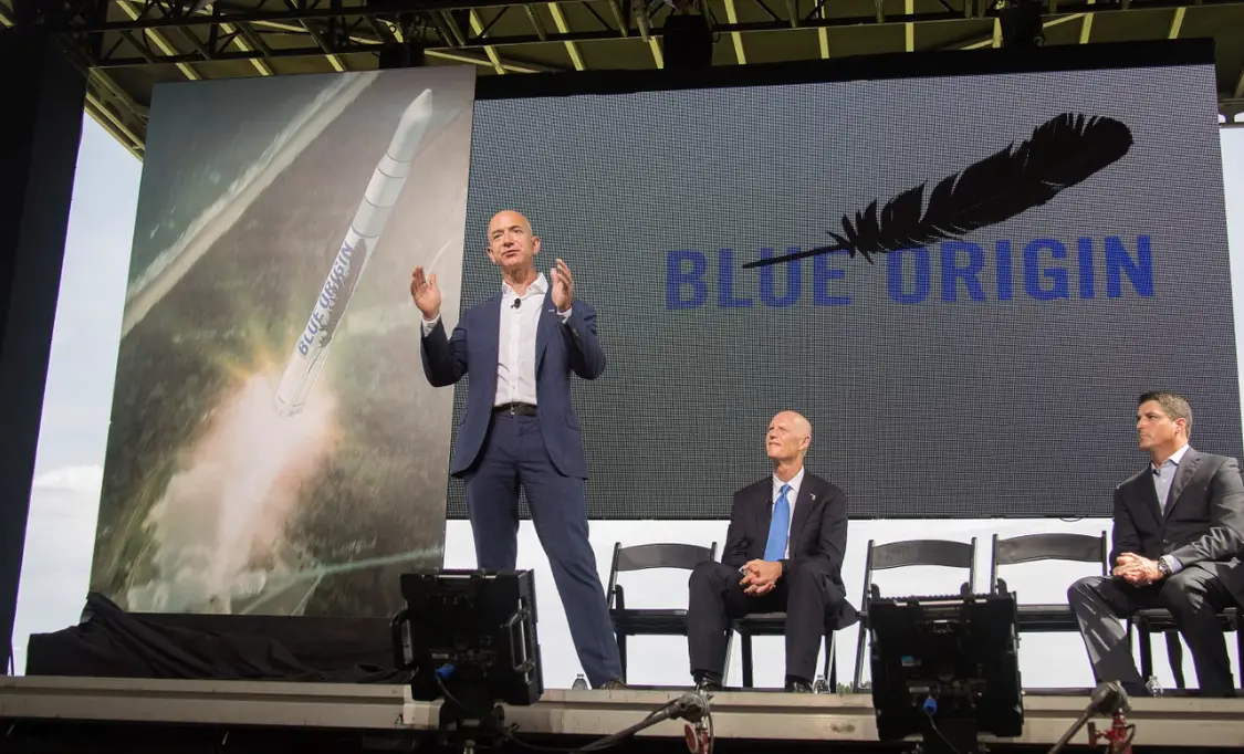 華爾街日報:“退而不休”的貝佐斯與馬斯克踏入“同一條河流” 華爾街日報:“退而不休”的貝佐斯與馬斯克踏入“同一條河流”